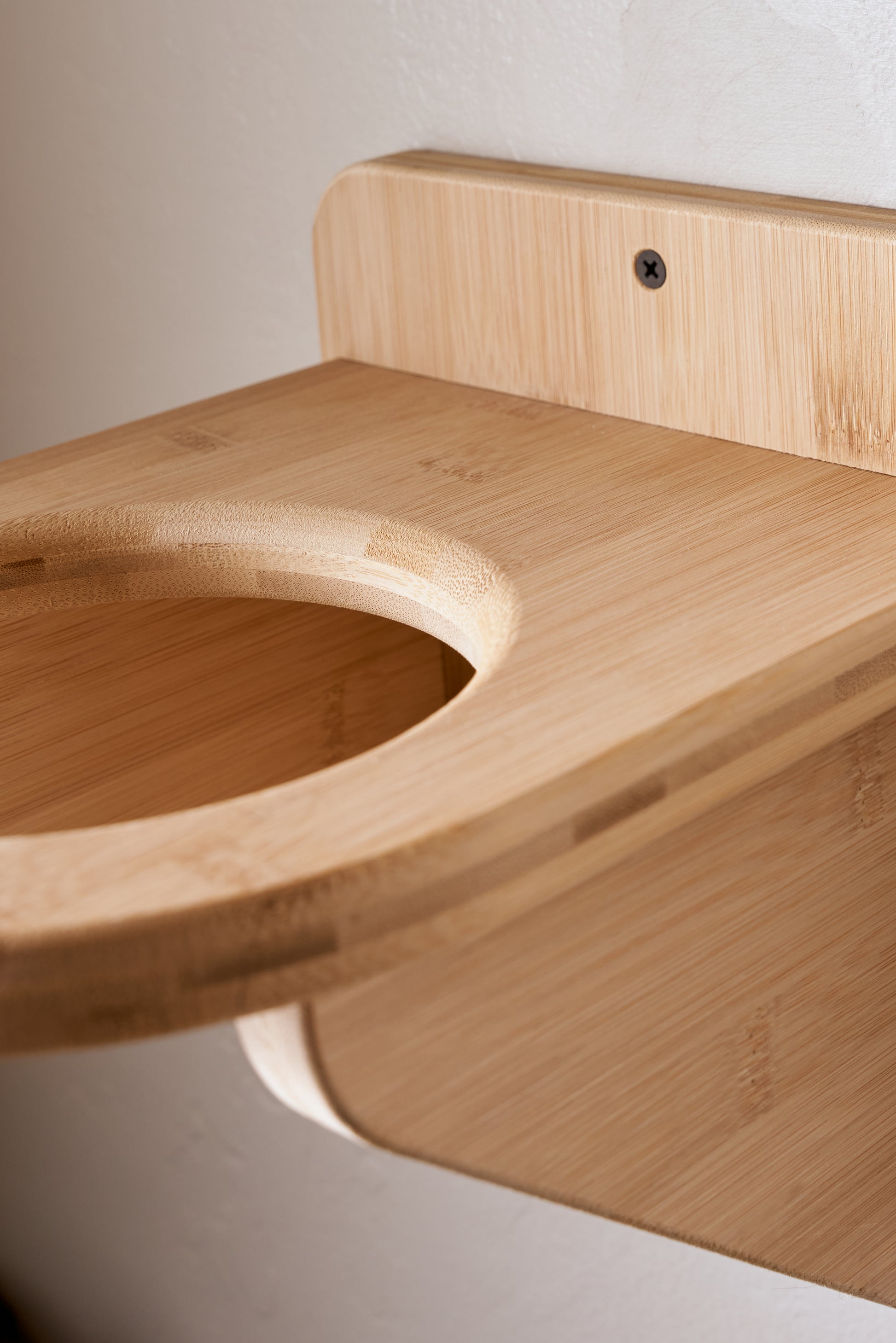 Water Dispenser Wall Mount